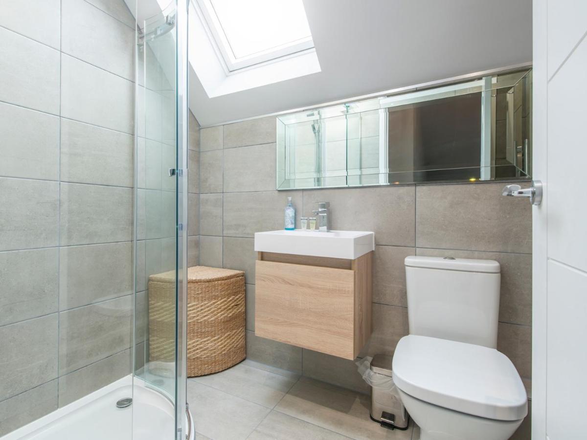 Pass The Keys New Stylish & Elegant 2 Bed Apartment In The City! Cardiff Eksteriør billede